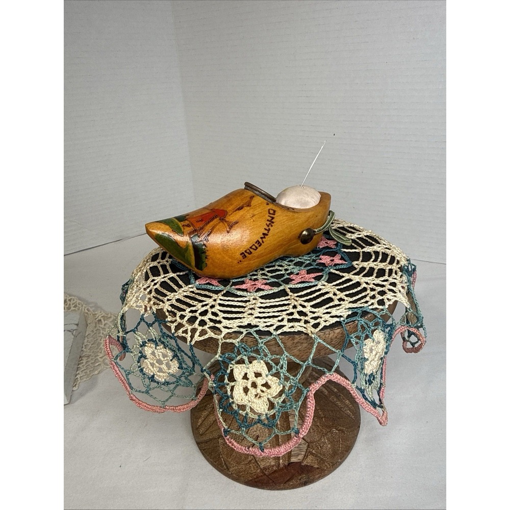 Vintage Holland Carved Clog Pin Cushion and Thimble Holder Hand Made "ONSTWEDDE"